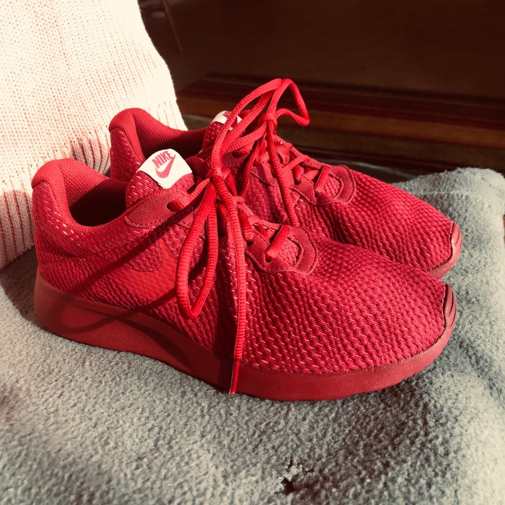 Maroon nike’s!